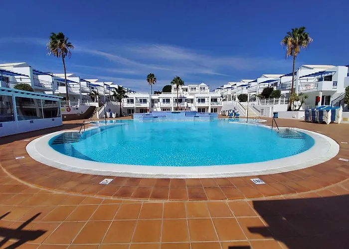Vacation Apartment Rentals in Puerto del Carmen (Lanzarote)
